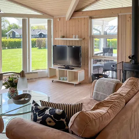 Feriehus 3 Bedroom Cozy In Rudkobing Spodsbjerg