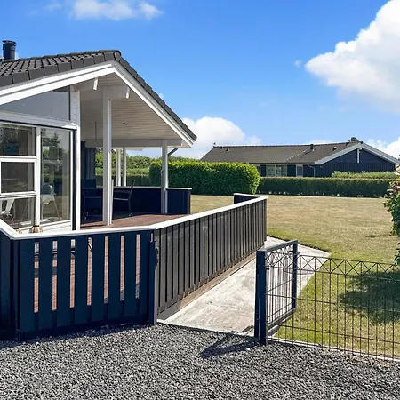 3 Bedroom Cozy In Rudkobing Dom wakacyjny *